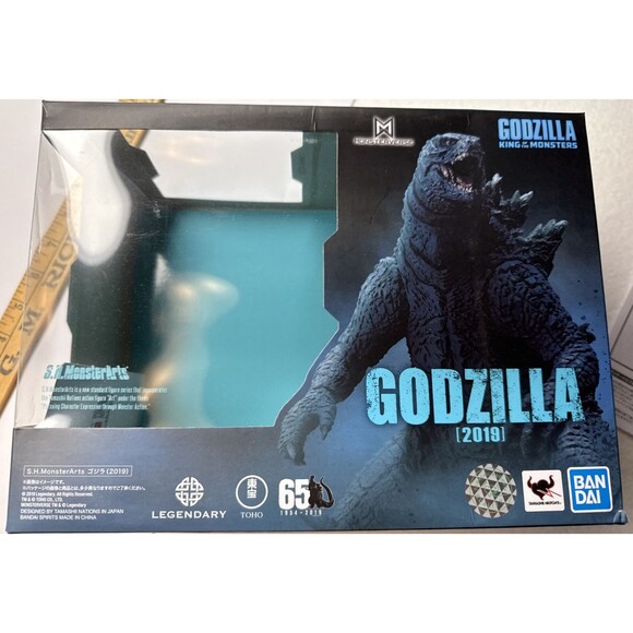 Bandai S.H. MonsterArts Godzilla 2019 King of the Monsters Figure atomic breath